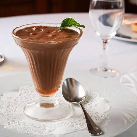 Logis Hotel & Restaurant Bergeret Sport-3