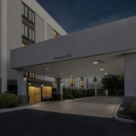 Allentown Park Hotel By The Red Collection-2