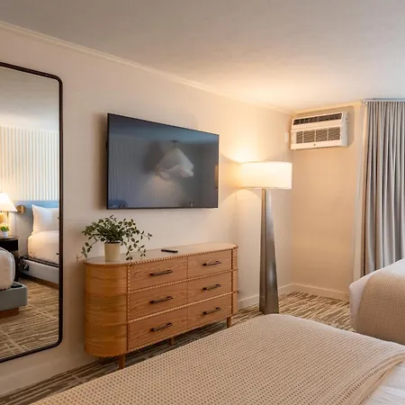 The Meadowmere Resort-2
