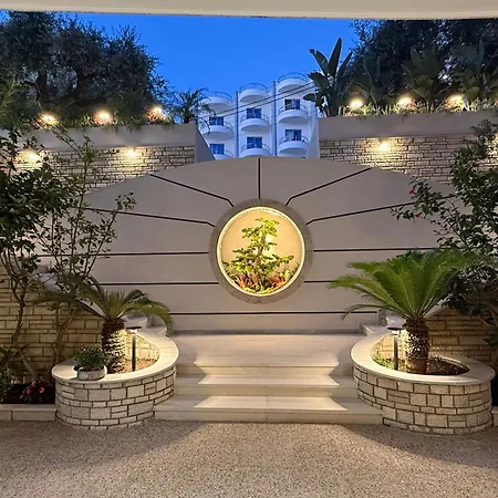 Hotel Saranda International-3