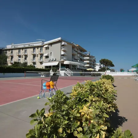 Hotel Janeiro Frontemare-3