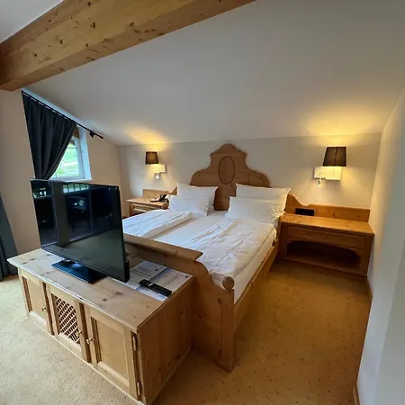 Hotel Alpengasthof Löwen-2