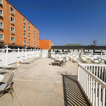 Oceanic Hotel-3