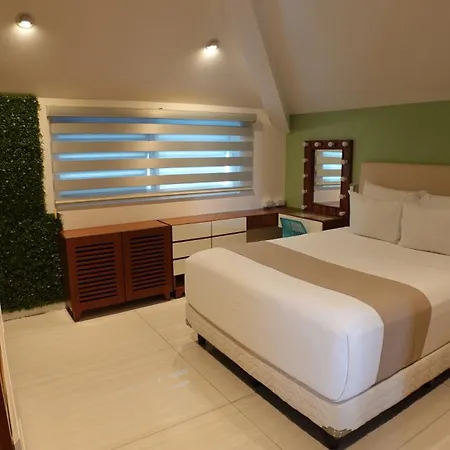 Bartolome Oceanfront Suites-3