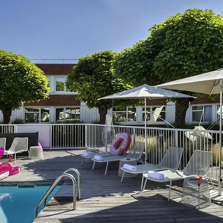 Novotel Lyon Bron-3