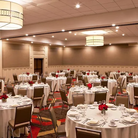 Four Points By Sheraton - Saginaw-3