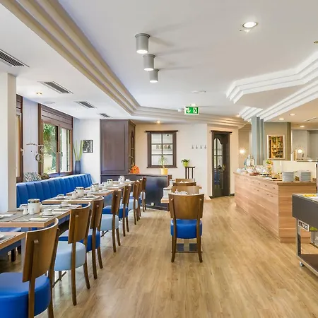 Garner Hotel Stuttgart City Centre By Ihg-3