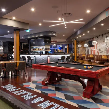 Delta Hotels By Marriott Calgary South-3