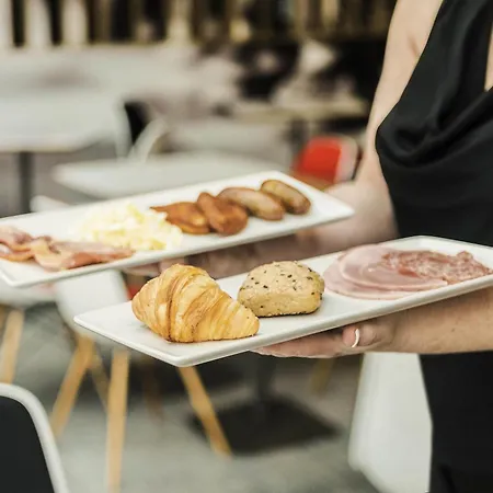 Ibis Liverpool Centre Albert Dock - Liverpool One-3