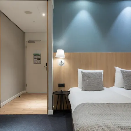 Mercure Hotel Schiphol Terminal-3