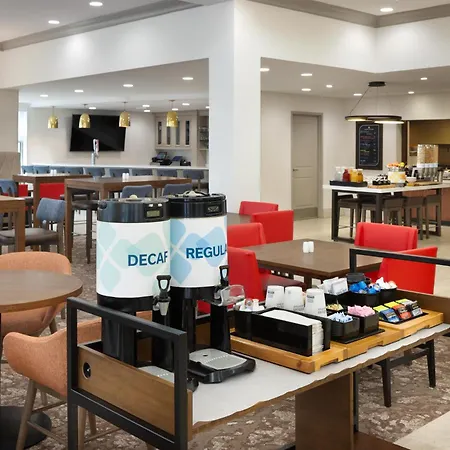 Hilton Garden Inn Bowling Green-3