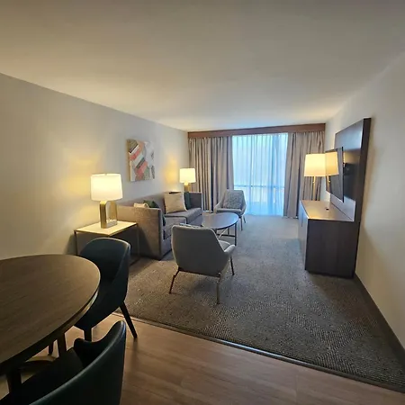 Holiday Inn Harrisburg I-81 Hershey Area By Ihg-2