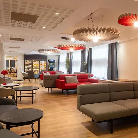 ibis Lyon Est Bron-3