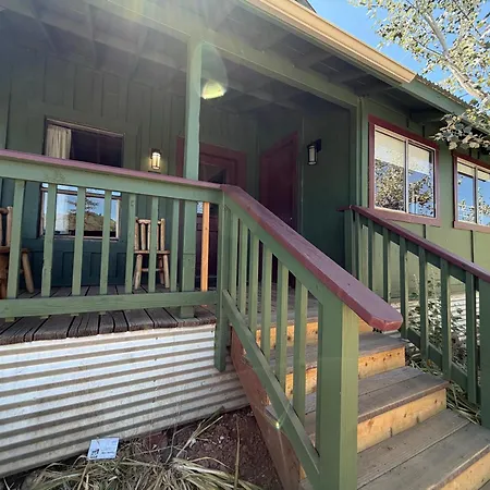 Priest Station Cafe & Cabins-3
