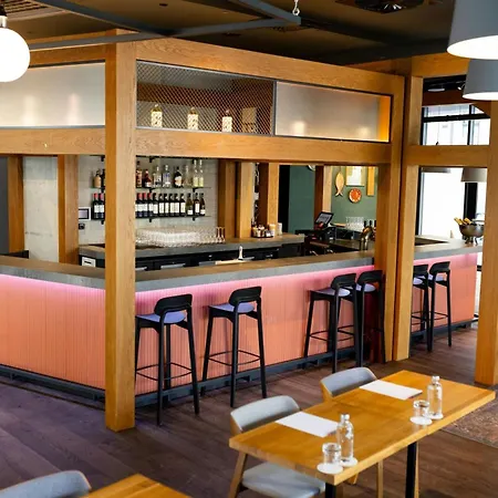 Moxy Brussels City Center-3
