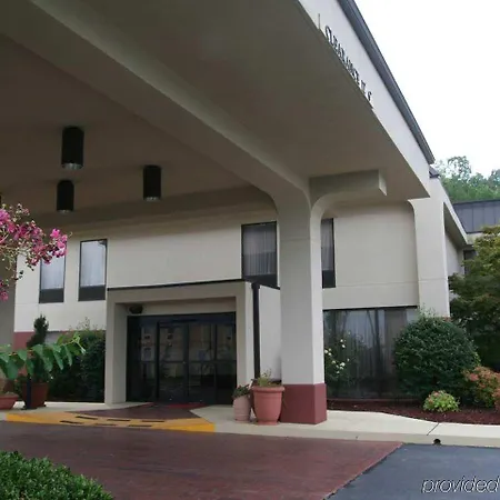 Rome Inn And Suites-2