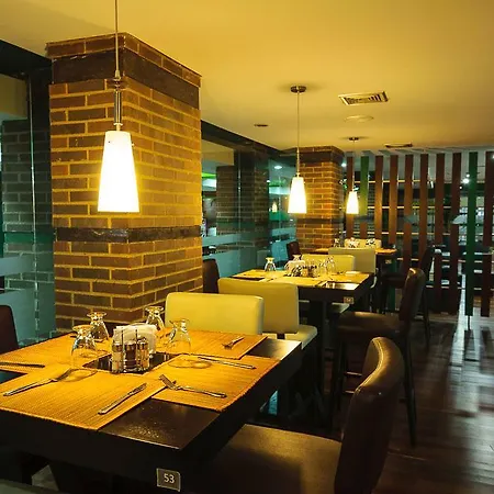 Hotel Alex Caracas-2