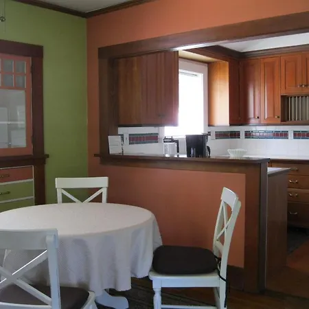 A White Jasmine Inn-3