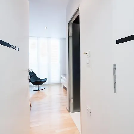 Unique Rooms-3