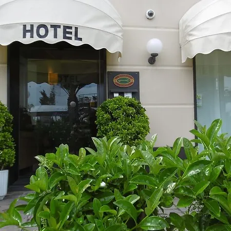 Hotel Riviera-2