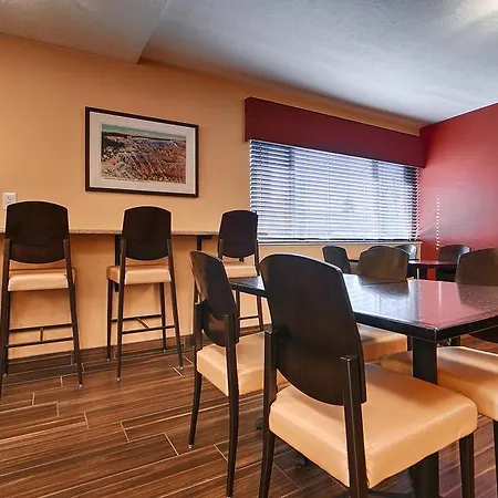 Baymont By Wyndham Cedar City-2