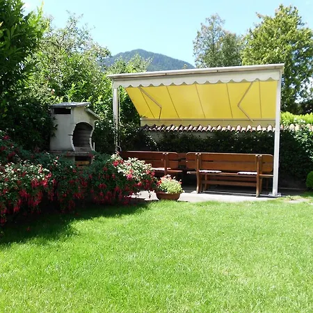Garni Raffein-2