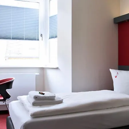 Hotel VielHarmonie-3
