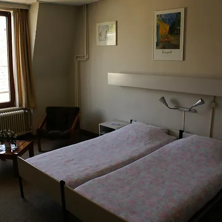 Hotel Domstad-3