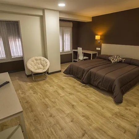 Hostal Elvira-2