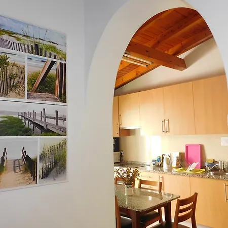 Dinas Guesthouse-2