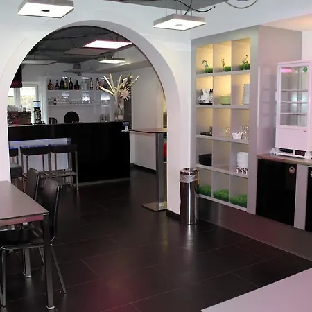 Innercity Hotel-3