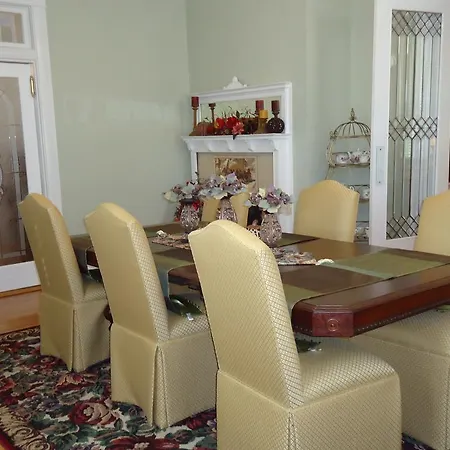 Sandstone Street Bed And Breakfast-2