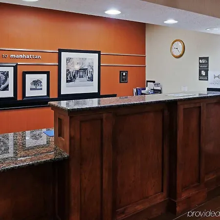 Hampton Inn Manhattan-3