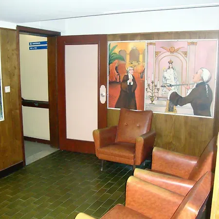 Casa de Retiros N. S. Perpetuo Socorro-3