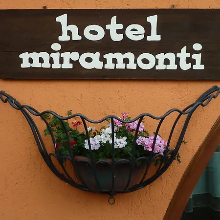 Albergo Miramonti Dependance-3