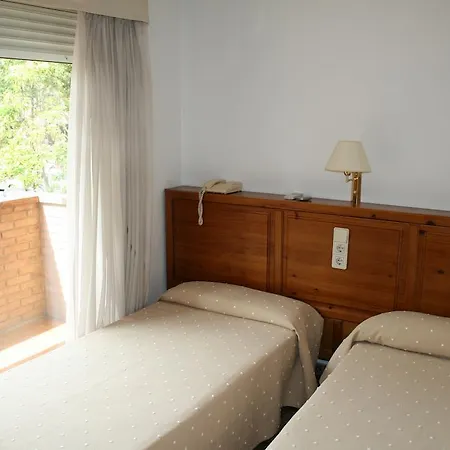 Hostal Puente de Piedra-2