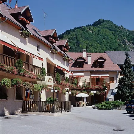 Hotel De La Poste-2