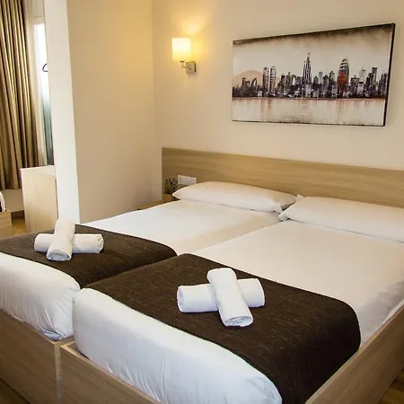 Hostal Barcelona Travel-2