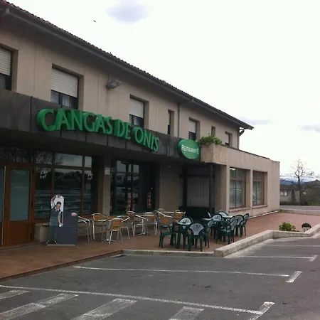 Pensión Cangas de Onis-3