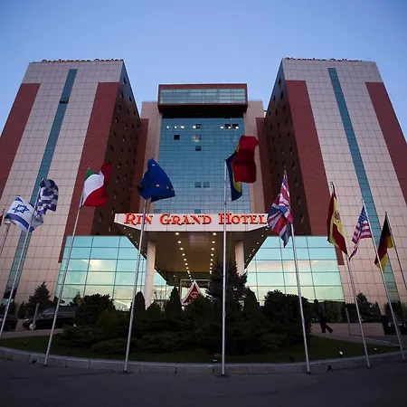 Rin Grand Hotel-3
