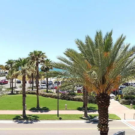 Magnuson Hotel Clearwater Beach-3
