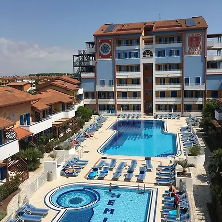 Villaggio Hemingway - Family Aparthotel-2