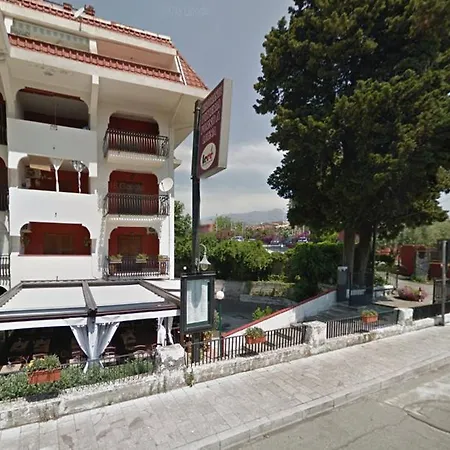 Hotel Baia Degli Dei-2