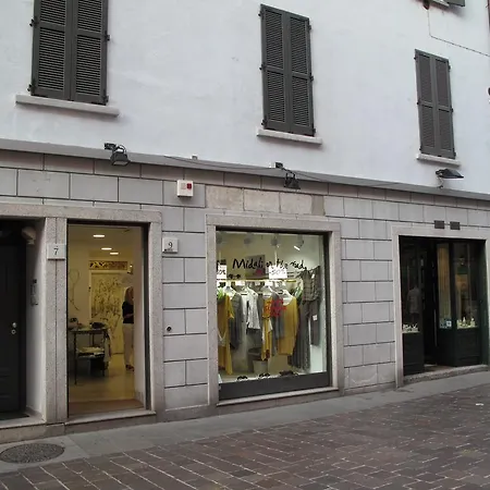 Como Luxury Rooms-2