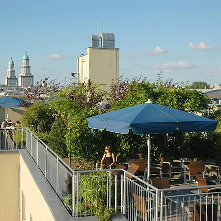 Upstalsboom Hotel Friedrichshain-3