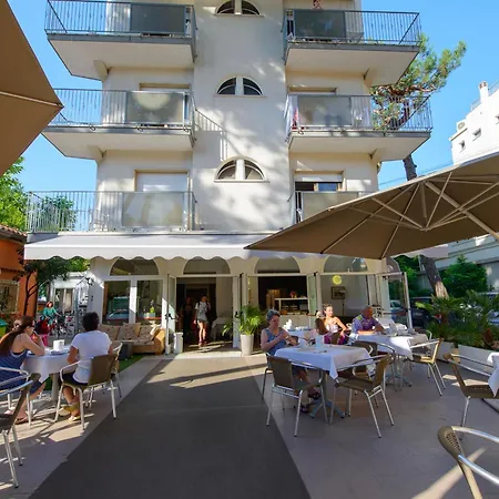 Hotel Falco-3
