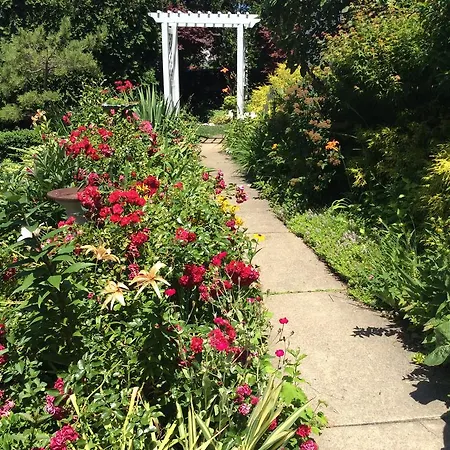 Fair Street Guest House-3