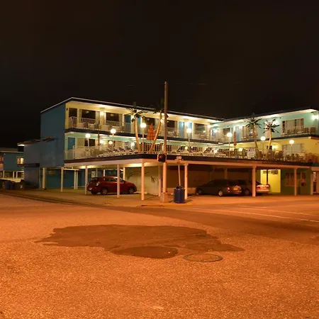 Royal Court Motel-3
