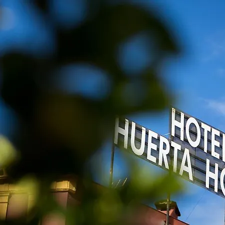 Hotel Huerta Honda-2