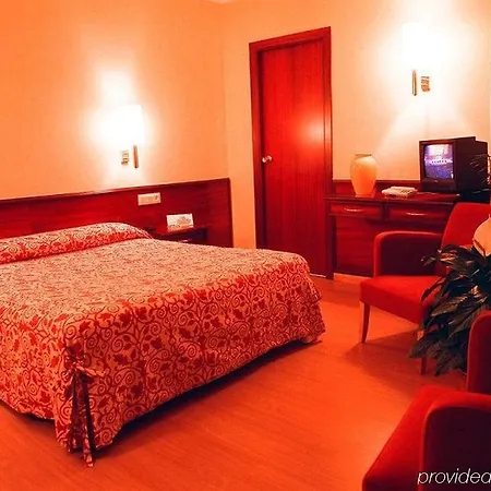 Camparan Suites-2